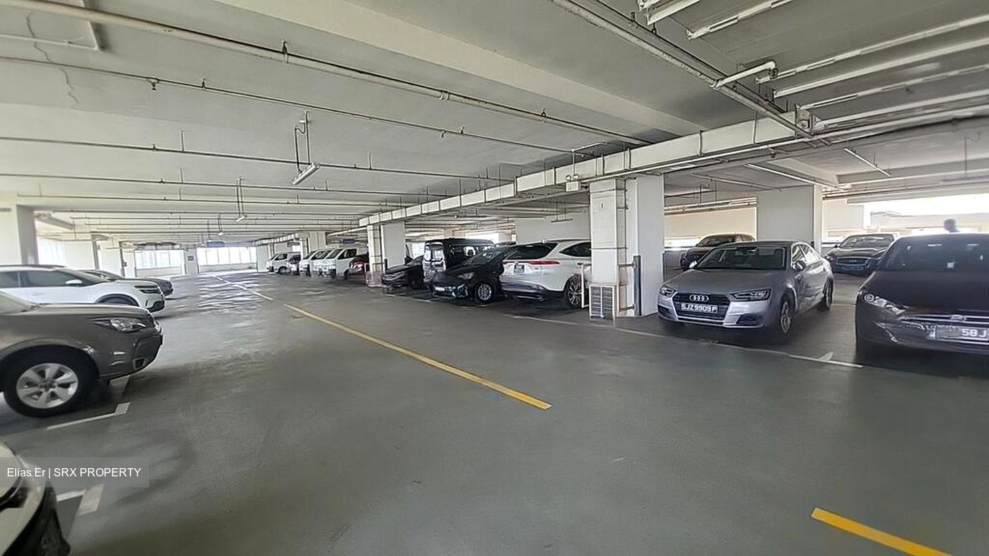 Woodlands Spectrum (D25), Factory #462637961